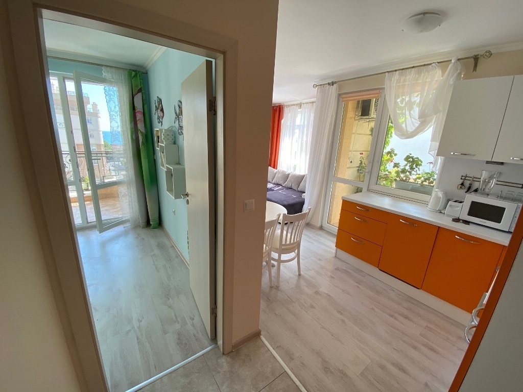 купить квартиру на первой линии в болгарии