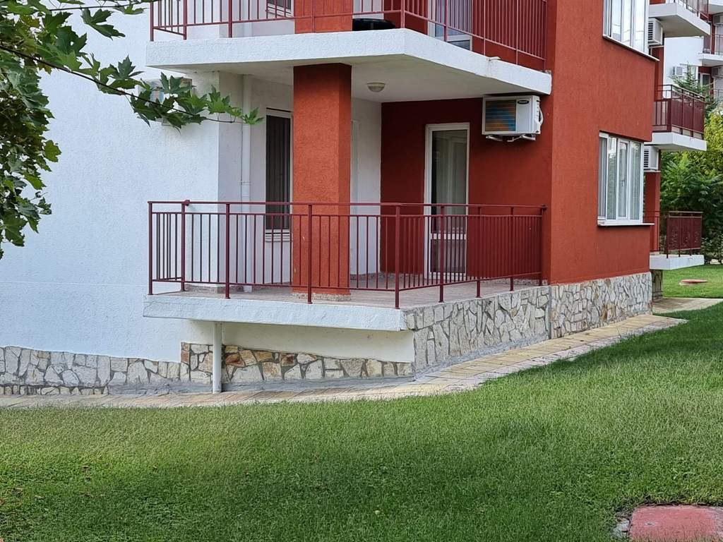 купить трёхкомнатную квартиру в болгарии у моря