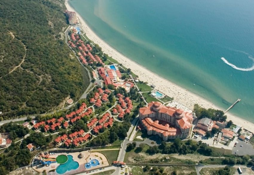 купить двухкомнатную квартиру в болгарии у моря