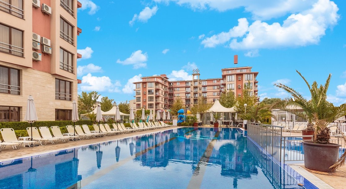 купить двухкомнатную квартиру в болгарии у моря