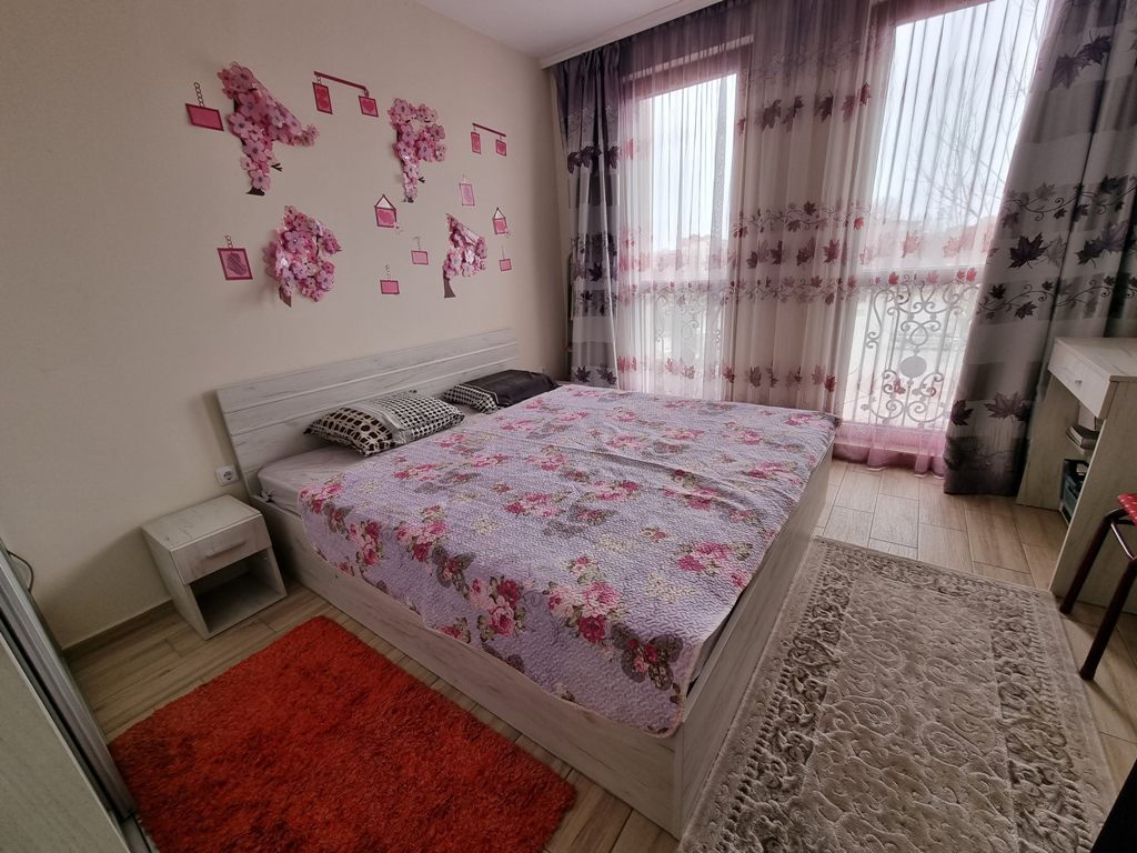 купить двухкомнатную квартиру в болгарии у моря