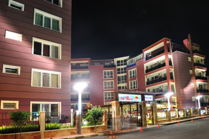 купить большую четырёхкомнатную квартиру в болгарии у моря