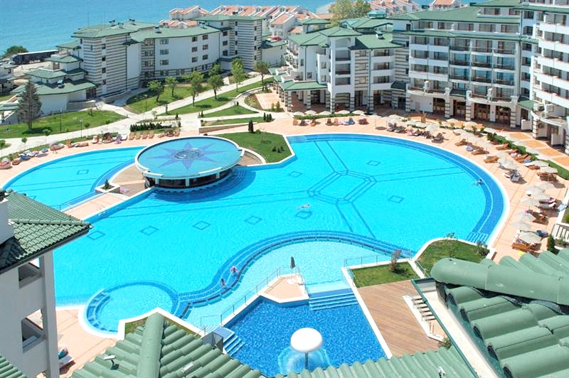 купить трёхкомнатную квартиру в болгарии у моря