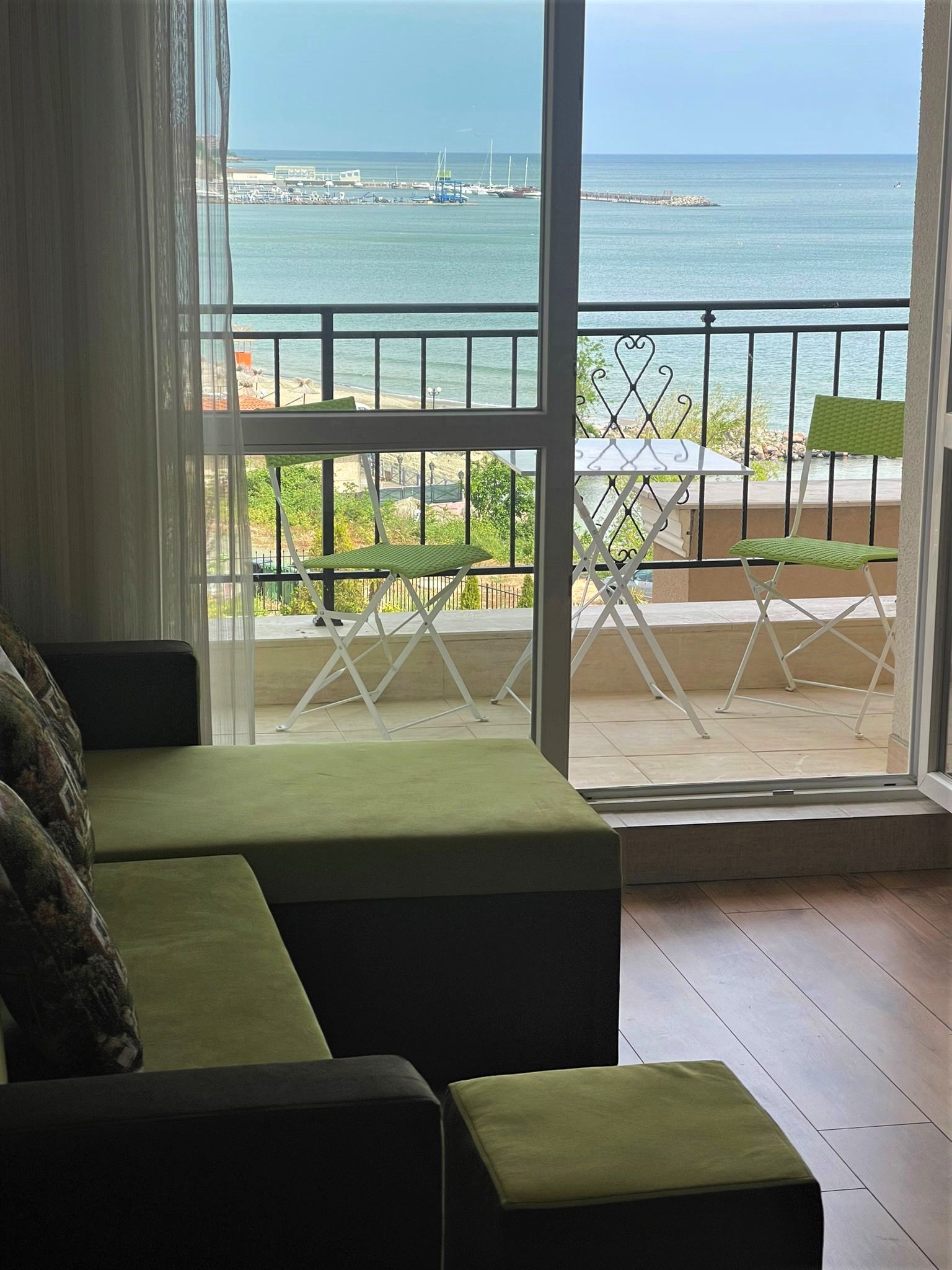 купить двухкомнатную квартиру в болгарии у моря