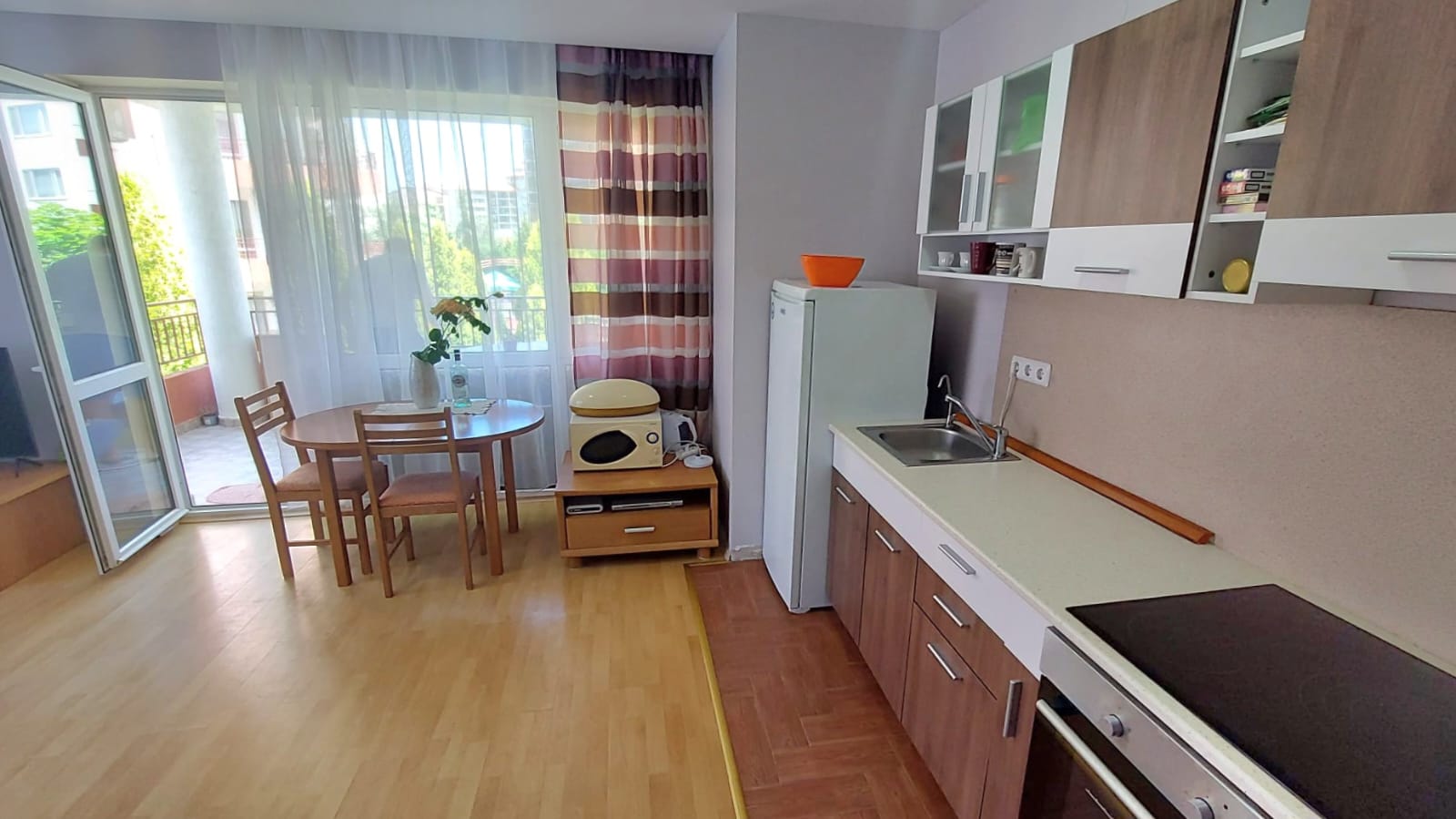купить двухкомнатную квартиру в болгарии у моря