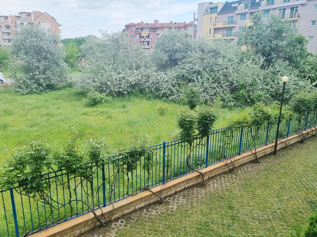 купить двухкомнатную квартиру в Болгарии у моря
