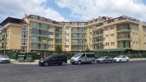 купить трёхкомнатную квартиру в болгарии у моря