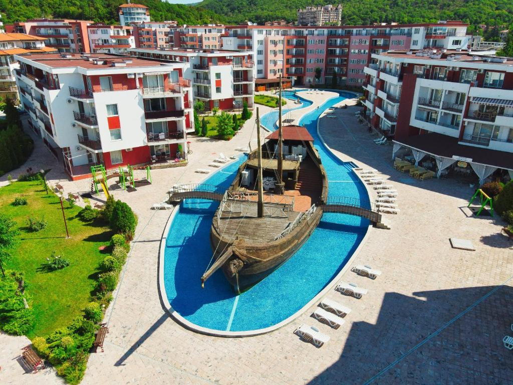 купить двухкомнатную квартиру в Болгарии у моря
