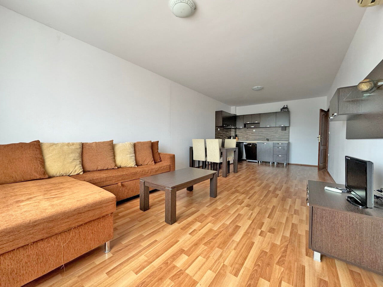 купить двухкомнатную квартиру в Болгарии у моря