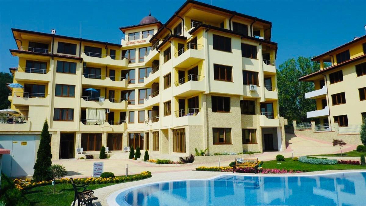 болгария недвижимость