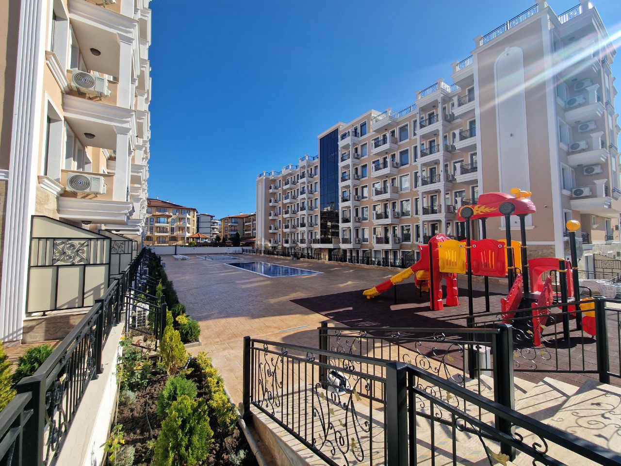 святой влас Polarstar Beach